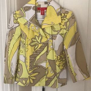 Lightweight jacket with lining